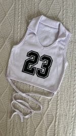 کراپ تاپ بندی سفید با چاپ عدد