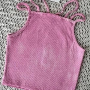 تاپ آبرنگی بندی صورتی