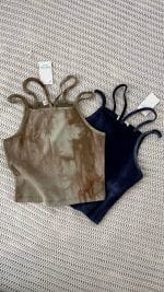 تاپ آبرنگی بندی سرمه ای و نشکافه ای