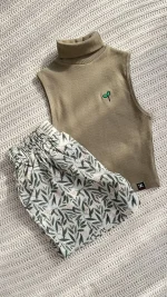 ست یقه اسکی و شلوارک راحتی دخترانه طرح برگ